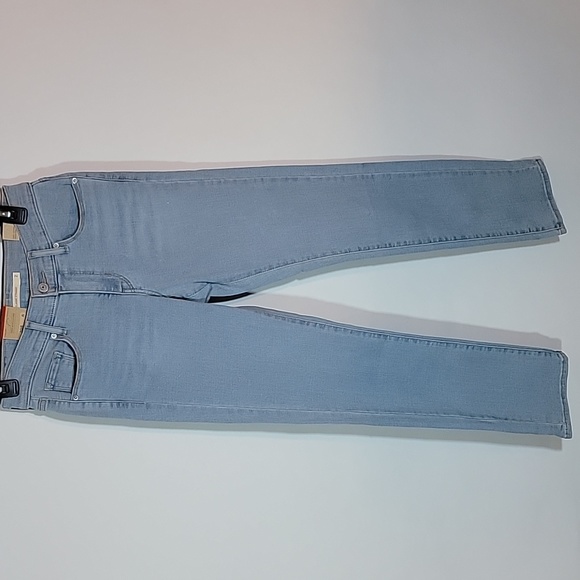 Levi's Denim - LEVI'S | Mid Rise Classic Straight Soft Hypersoft Jeans